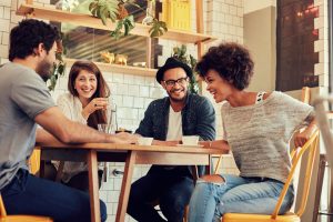 <img src="Group of students during a coffee break.jpg" alt="group of English students chatting during a coffee break">