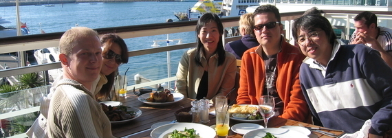 Socialise in English